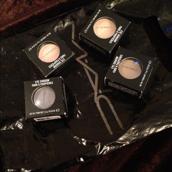 New Mac eye shadow all 4 for this price