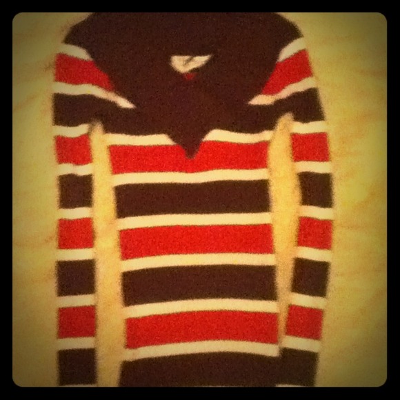 Cute body hugging sweater