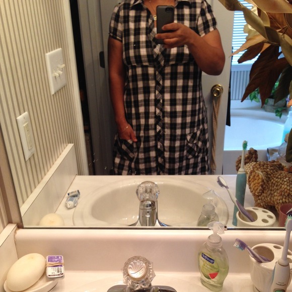 Sold - Picture 3 of 4