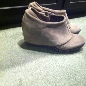 Gray Dr Scholls booties