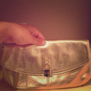 New low price! Authentic Dolce and Gabbana clutch!