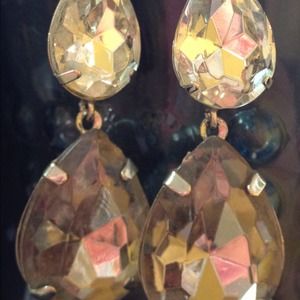 🚫 RESERVED Forever 21 Ombré Tear Drop Earrings