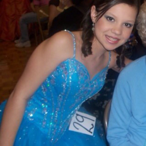 Blue pageant dress- size 0 - Picture 3 of 3