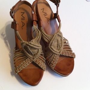 Mia cork cognac and rope wedges