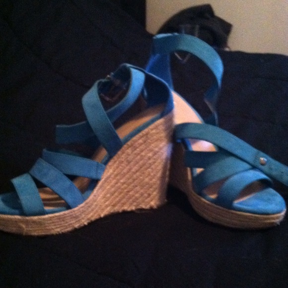 Turquoise strap belted wedges - Picture 1 of 1