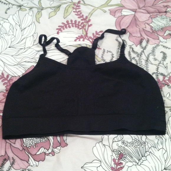 Sports bra
