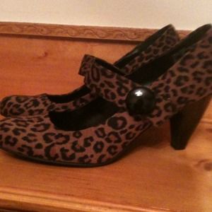 Leopard print shoes
