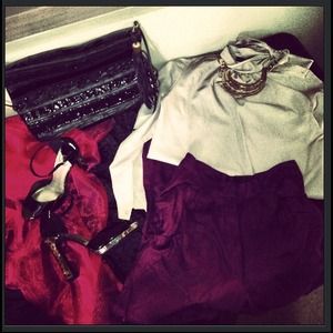 Vintage bow blouse (Additional Pictures)