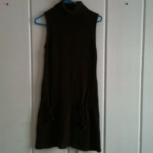Dark brown knitted dress
