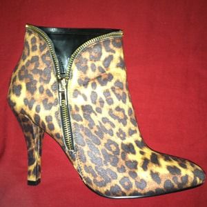 Leopard print zip up boots
