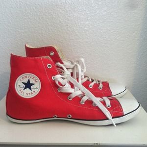 ✨ON HOLD✨High top converse sneakers.