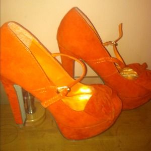 Suede Mary Jane High Heels w|strap!!