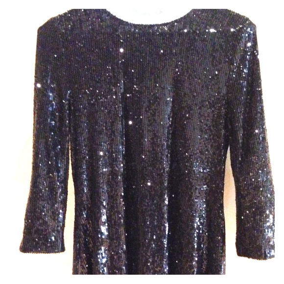Black sequin dress 3/4 sleeved