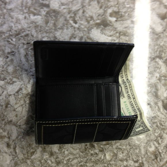 *AUTHENTIC* Coach black signature wallet. - Picture 2 of 4