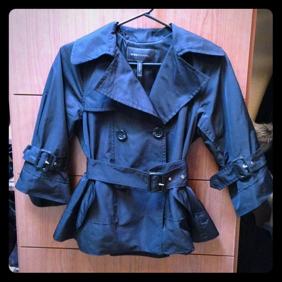 ❌❌SOLD❌❌❌BCBG  short outerwear jacket.
