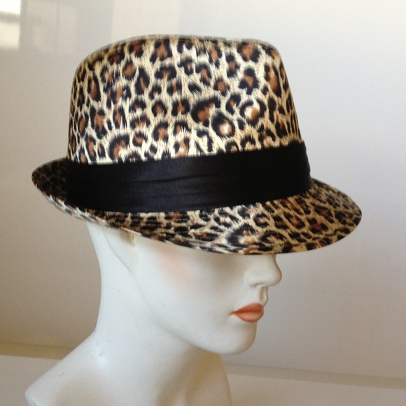 Silk Leopard Hat