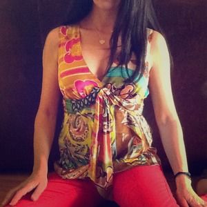 SOLD.......................Alex & Trixie Silk Top