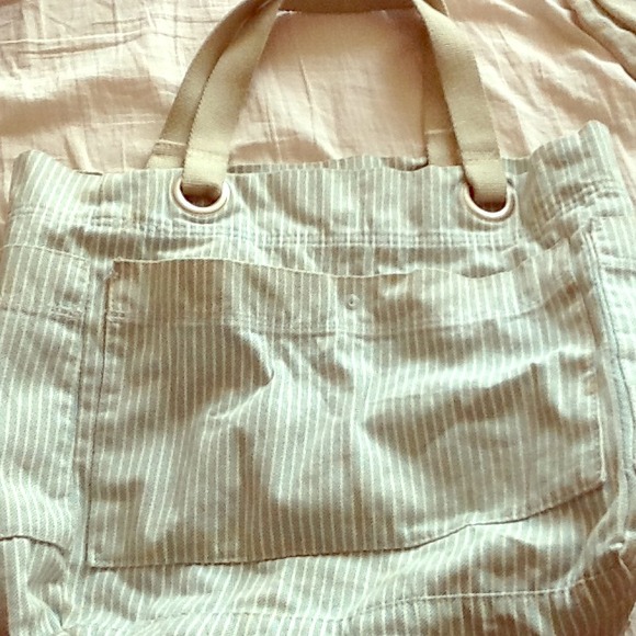 2. Blue striped canvas bag