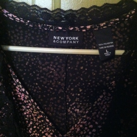 Pink and black dress with lace sweater - Picture 3 of 4