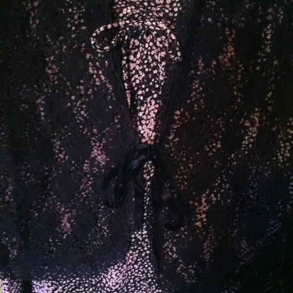 Pink and black dress with lace sweater - Picture 4 of 4