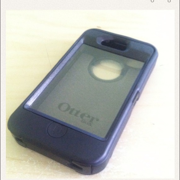 ⚠RESERVED-IPhone otter box $15
