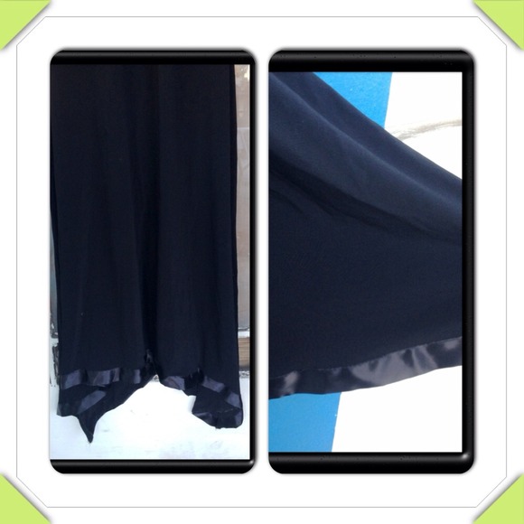 💚TRADED💚Black long evening dress - Picture 2 of 2