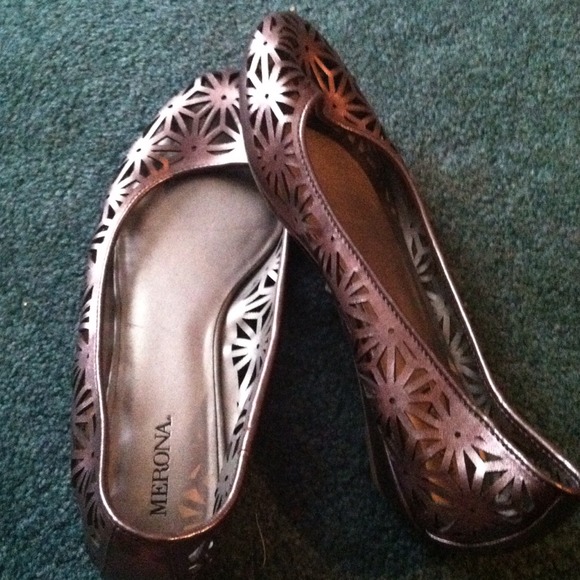 Bronze flats!