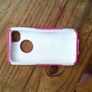 Pink and white OTTERBOX iPhone 4/4s case. Used