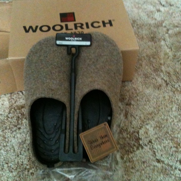 Wool shoes