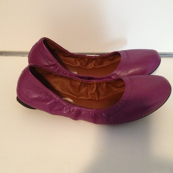 ***SOLD***** Purple flats - Picture 2 of 3