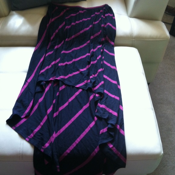 Willow and Clay High Low Maxi skirt