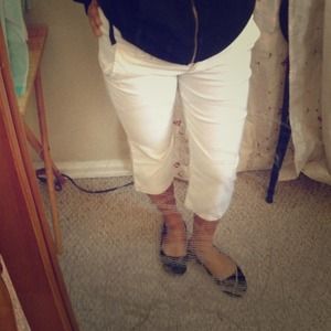 White caprise pants