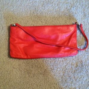Coral soft leather shoulder bag