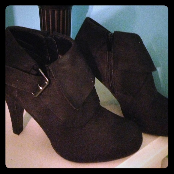 RESERVED bundle Black booties / boots sz 10