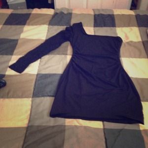 👗Cute one shoulder lace dress !