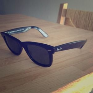 Ray ban wayfarer sunglasses