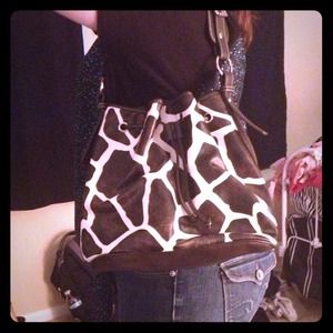 Giraffe purse
