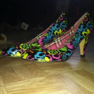 Size 7 Iron Fist Shoes
