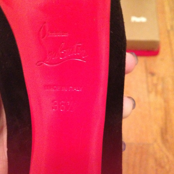 Christian louboutins 💥 - Picture 4 of 4