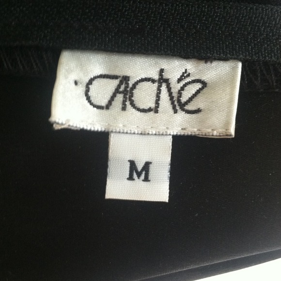 💗SALE💗 {Cache} LBD - Picture 2 of 4