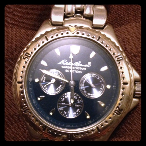 Eddie Bauer Accessories - Perfect Eddie Bauer watch!! Brand new battery!!