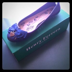 Reduced ~ NIB Henry Ferrera New York jelly flat