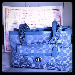 👜Authentic! NWT Coach Bag