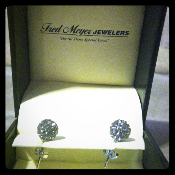 💥Reduced💥Brand new sterling silver earrings