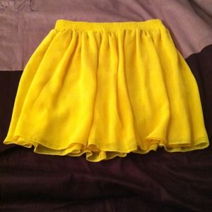 ❌SOLD❌American Apparel Chiffon Skirt