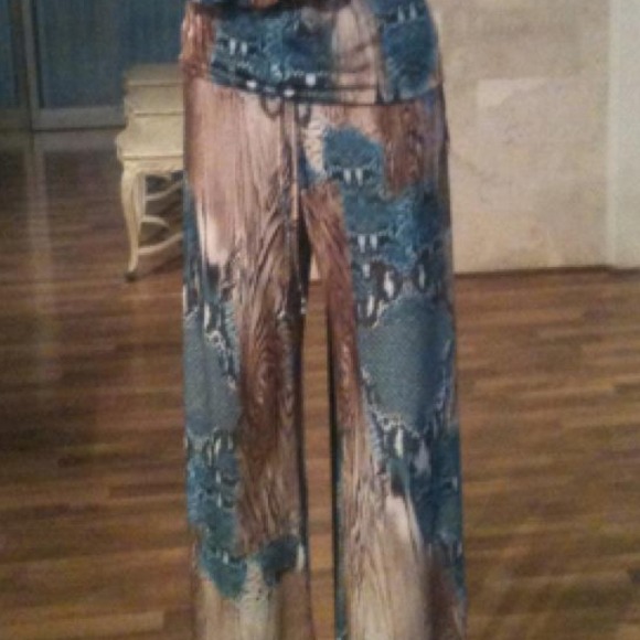 Palazzos 💥REDUCED💥