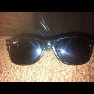 Sunglasses: NEW WAYFARER