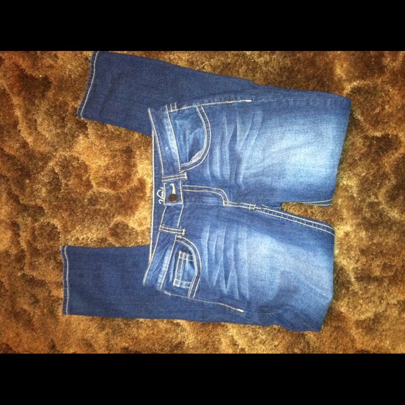 Vanity skinny jeans traded