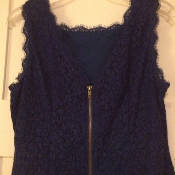 Adrianna Papell navy blue lace dress. - Picture 3 of 4