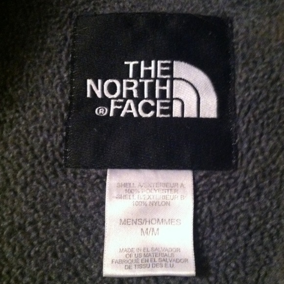 Used north face jacket in great condition